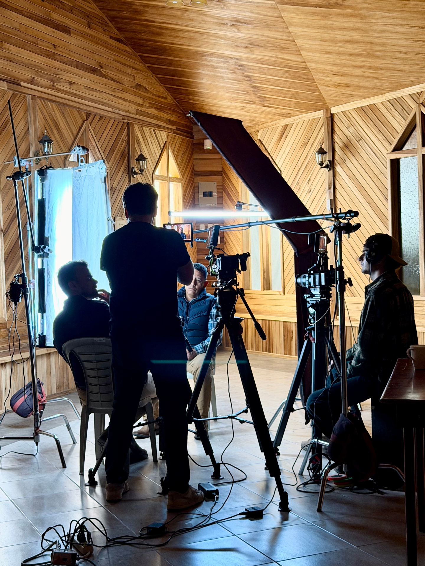 On-set interview lighting and camera setup